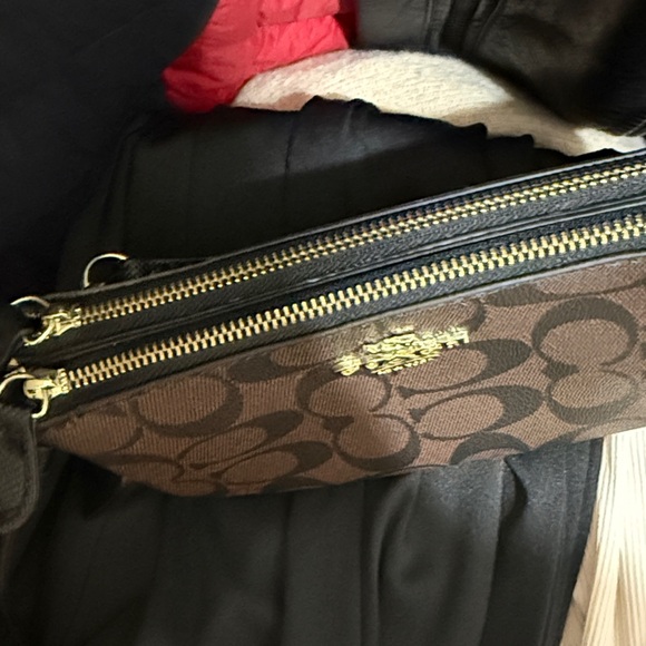 Coach Brown Signature Crossbody Wristlet with Black Strap - Picture 6 of 6